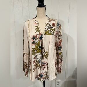 Anthropology RD + KoKo boho women’s cream and floral peasant design blouse